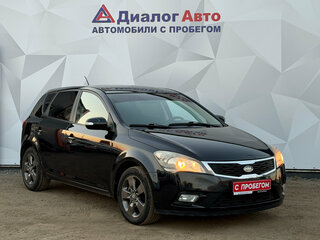 2011 Kia Ceed I Рестайлинг, чёрный, 750000 рублей, вид 3
