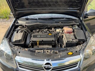 2011 Opel Astra H Рестайлинг, чёрный, 430000 рублей, вид 3
