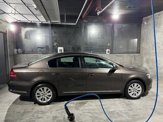 2012 Volkswagen Passat B7, чёрный, 700000 рублей, вид 3