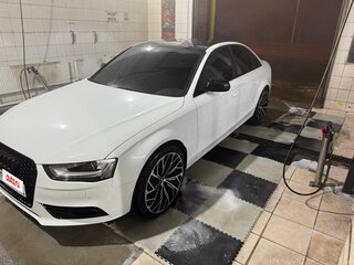 2012 Audi A4 IV (B8) Рестайлинг, белый, 1299000 рублей, вид 2