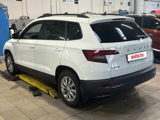 2022 Skoda Karoq DSG7 I, белый, 2650000 рублей, вид 3