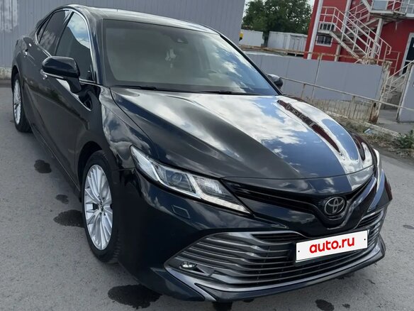 2018 Toyota Camry VIII (XV70), чёрный, 2750000 рублей - вид 1