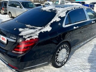 2018 Mercedes-Benz Maybach S-Класс 560 I (X222) Рестайлинг, чёрный, 4774450 рублей, вид 4