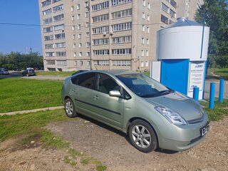 2008 Toyota Prius II Рестайлинг (XW20), зелёный, 750000 рублей, вид 4