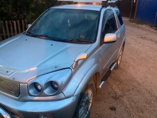 2000 Toyota RAV4 II (XA20), серебристый, 700000 рублей, вид 3