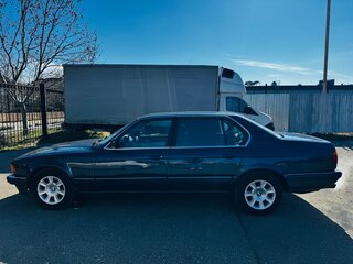 1991 BMW 7 серии 735i II (E32), фиолетовый, 650000 рублей, вид 5