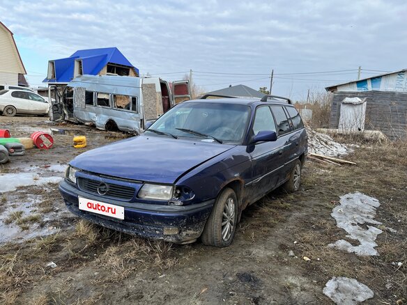 1997 Opel Astra 16LZ2 F, синий, 75000 рублей
