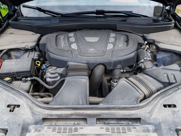 2019 Maserati Levante Diesel I, синий, 5000000 рублей - вид 11