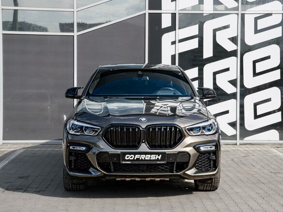 2020 BMW X6 30d III (G06), зелёный, 8190000 рублей - вид 2