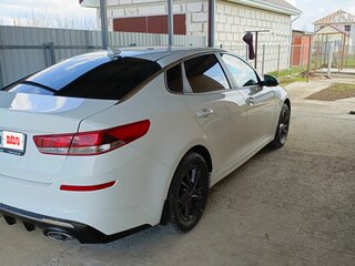 2020 Kia Optima IV Рестайлинг, белый, 2060000 рублей, вид 5