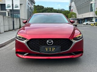 2022 Mazda 3 IV (BP), красный, 1450000 рублей, вид 2