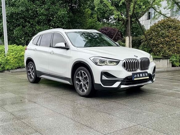 2021 BMW X1 Long 20Li sDrive II (F48) Рестайлинг, белый, 1859200 рублей - вид 2