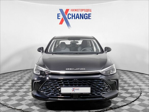 2025 BAIC U5 Plus, чёрный - вид 2
