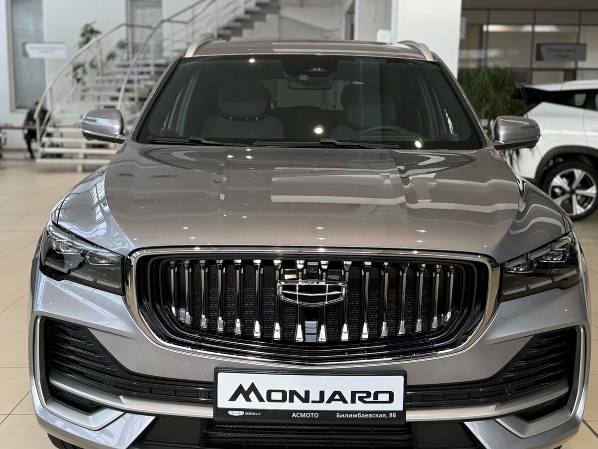 Открыть фотографии: Geely Monjaro I Рестайлинг