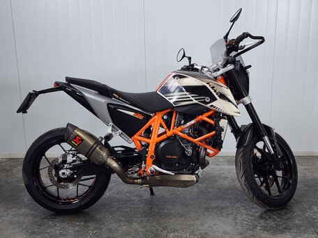 2013 KTM 690 Duke, белый, 419000 рублей, вид 1