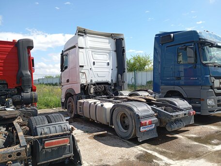 2019 Mercedes-Benz Actros, белый, 4250000 рублей, вид 4