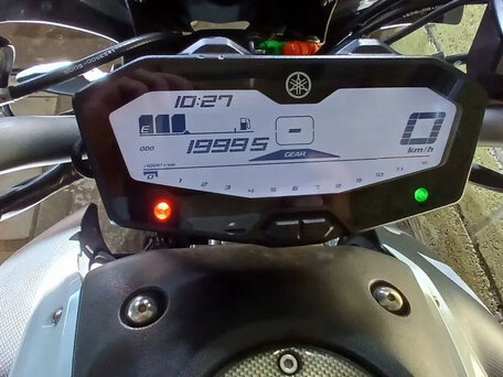 2016 Yamaha MT-07 (FZ-07), белый, 765000 рублей, вид 2