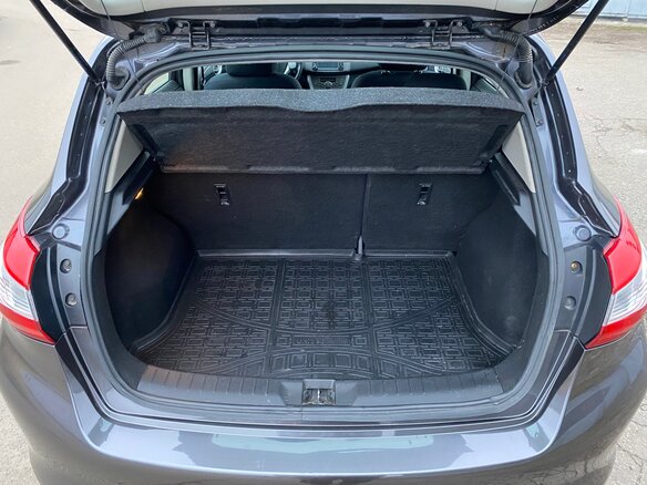 2015 Nissan Tiida II, серый, 930000 рублей - вид 11