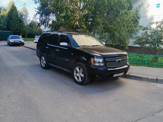 2008 Chevrolet Tahoe III, чёрный, 1450000 рублей, вид 2