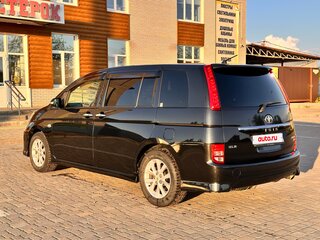 2010 Toyota ISis I Рестайлинг, чёрный, 1150000 рублей, вид 4