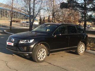 2015 Volkswagen Touareg II Рестайлинг, чёрный, 3200000 рублей, вид 2