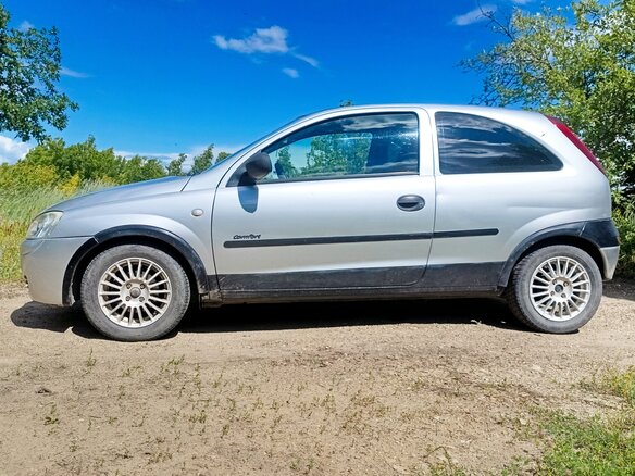 2001 Opel Corsa C, серебристый, 250000 рублей - вид 10