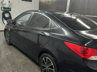 2011 Hyundai Solaris I, чёрный, 650000 рублей, вид 5