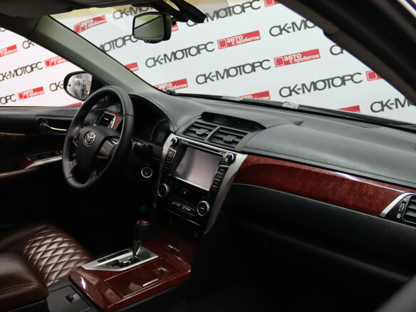 2012 Toyota Camry VII (XV50), чёрный, 1445170 рублей - вид 7