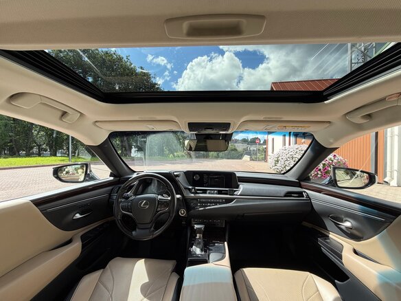 2019 Lexus ES 250 VII, белый, 4030000 рублей - вид 15