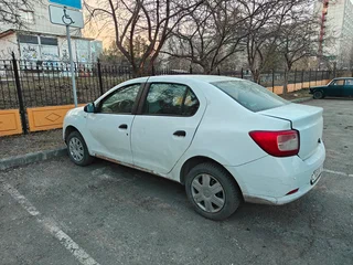 2018 Renault Logan II Рестайлинг, белый, 230000 рублей, вид 4