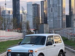 2018 Lada (ВАЗ) 2121 (4x4) I Рестайлинг, белый, 700000 рублей, вид 2
