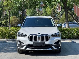 2022 BMW X1 Long 20Li sDrive II (F48) Рестайлинг, белый, 2070046 рублей, вид 2
