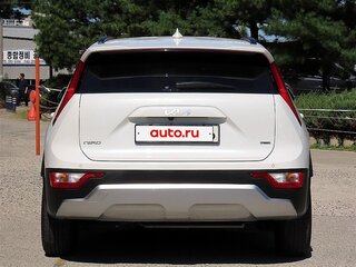 2023 Kia Niro II, белый, 1990000 рублей, вид 4
