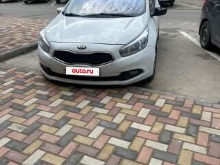2014 Kia Ceed II, белый, 778000 рублей, вид 2