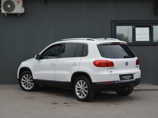 2011 Volkswagen Tiguan I Рестайлинг, белый, 889999 рублей, вид 4