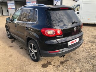 2009 Volkswagen Tiguan I, чёрный, 920000 рублей, вид 5