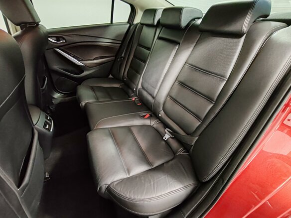 2016 Mazda 6 III (GJ) Рестайлинг, красный, 1700000 рублей - вид 19