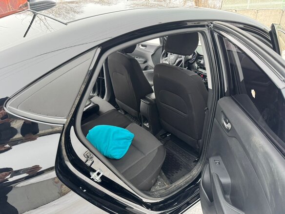 2020 Hyundai Solaris II Рестайлинг, чёрный, 2000000 рублей - вид 16