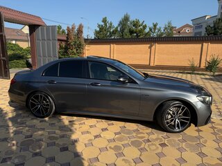 2018 Mercedes-Benz E-Класс 300 V (W213, S213, C238), серый, 3300000 рублей, вид 4