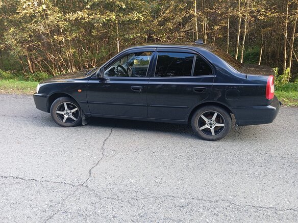 2008 Hyundai Accent ТагАЗ II, чёрный, 420000 рублей - вид 3