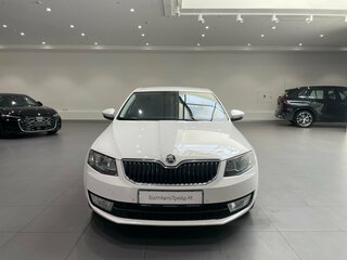 2015 Skoda Octavia III (A7), белый, 1175000 рублей, вид 2