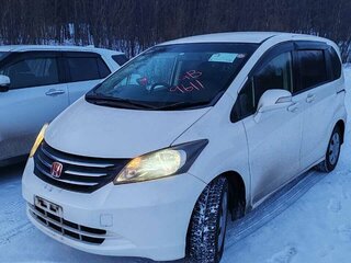 2010 Honda Freed I, белый, 950000 рублей, вид 1