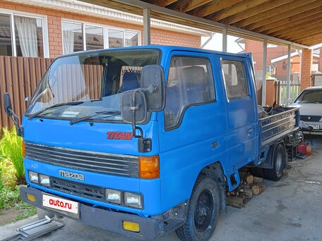 1989 Mazda Titan, синий, 670000 рублей, вид 1