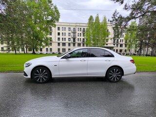 2020 Mercedes-Benz E-Класс 300 e V (W213, S213, C238), белый, 4900000 рублей, вид 5