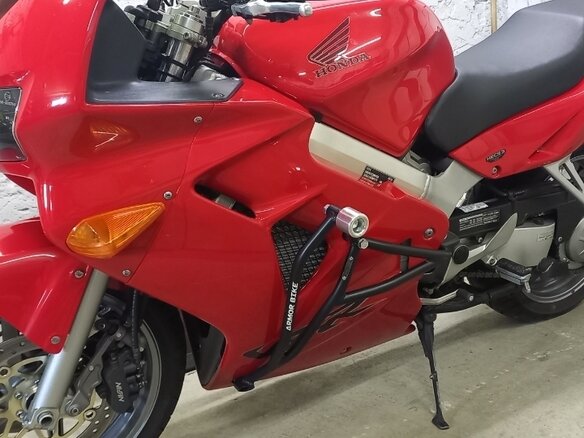 2001 Honda VFR 800, красный, 500000 рублей