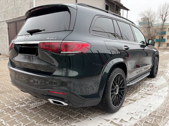 2023 Mercedes-Benz GLS 450 II (X167), зелёный, 11000000 рублей - вид 3