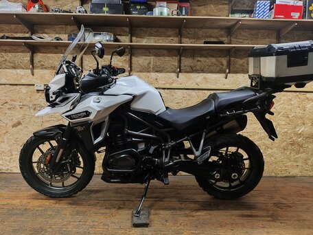 2016 Triumph Tiger 1200, белый, 795000 рублей, вид 1