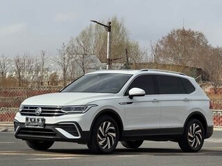 2023 Volkswagen Tiguan II Рестайлинг, белый, 2410000 рублей, вид 2