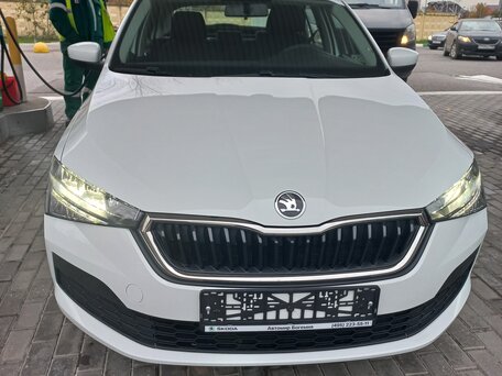 2021 Skoda Rapid II, белый, 850000 рублей, вид 2