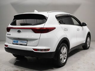 2017 Kia Sportage IV, белый, 1400000 рублей, вид 5